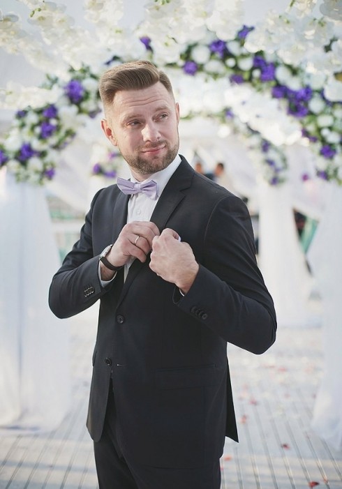 Ведущий, артист Сорокин Илья